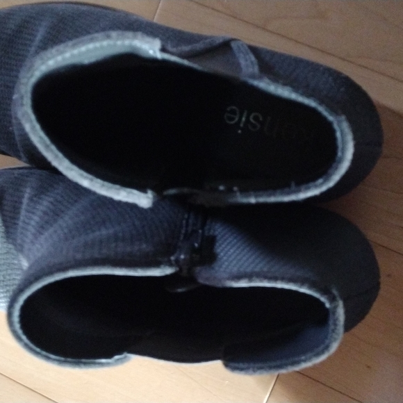 Kenzie Booties - Picture 5 of 7